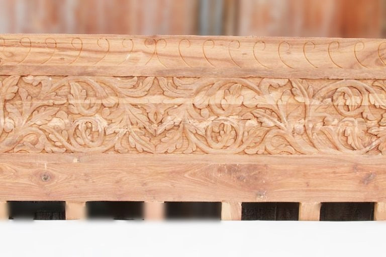 Dalia Hand Carved Indian Solid Wooden Daybed