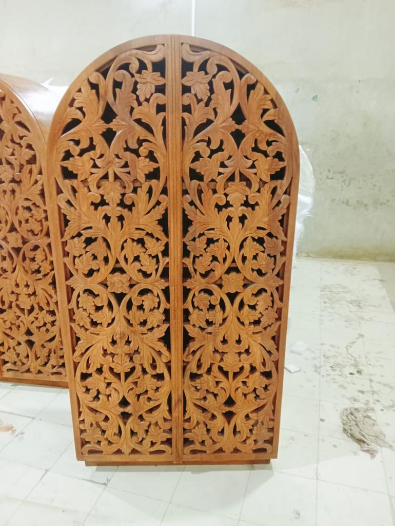 Sitra Arched Natural Floral Hand Carved Wood  Storage Cabinet